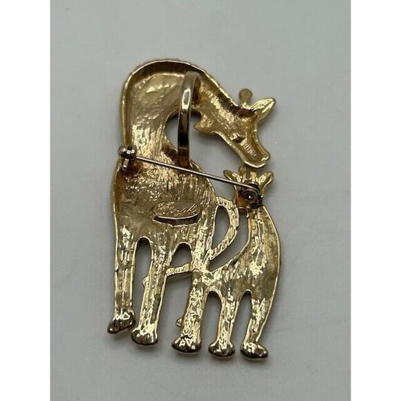 Vintage Gold Tone Black Brown Enamel Best Mother Giraffe Baby Calf Brooch Pin - Picture 10 of 13